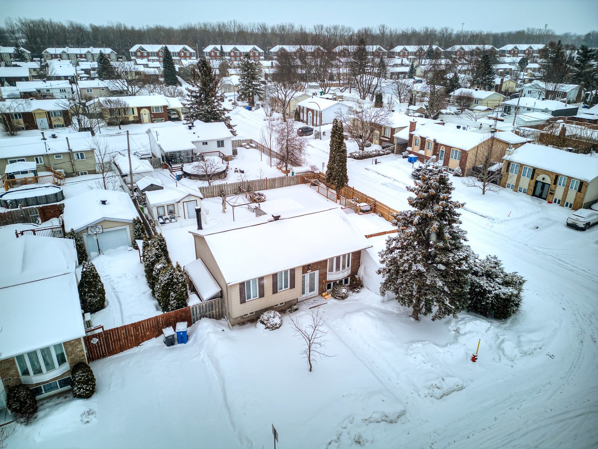 









3775


Rue Sullivan

,
Longueuil (Saint-Hubert),




QC
J3Y6L8

