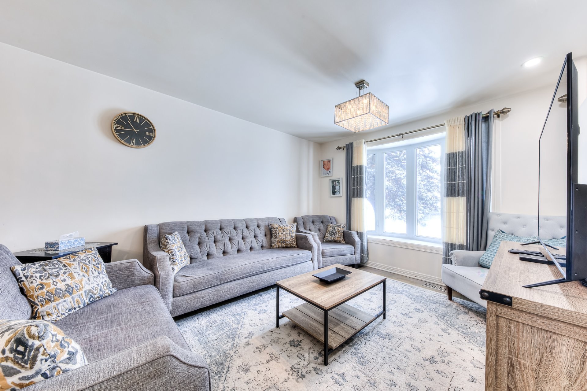 









3775


Rue Sullivan

,
Longueuil (Saint-Hubert),




QC
J3Y6L8

