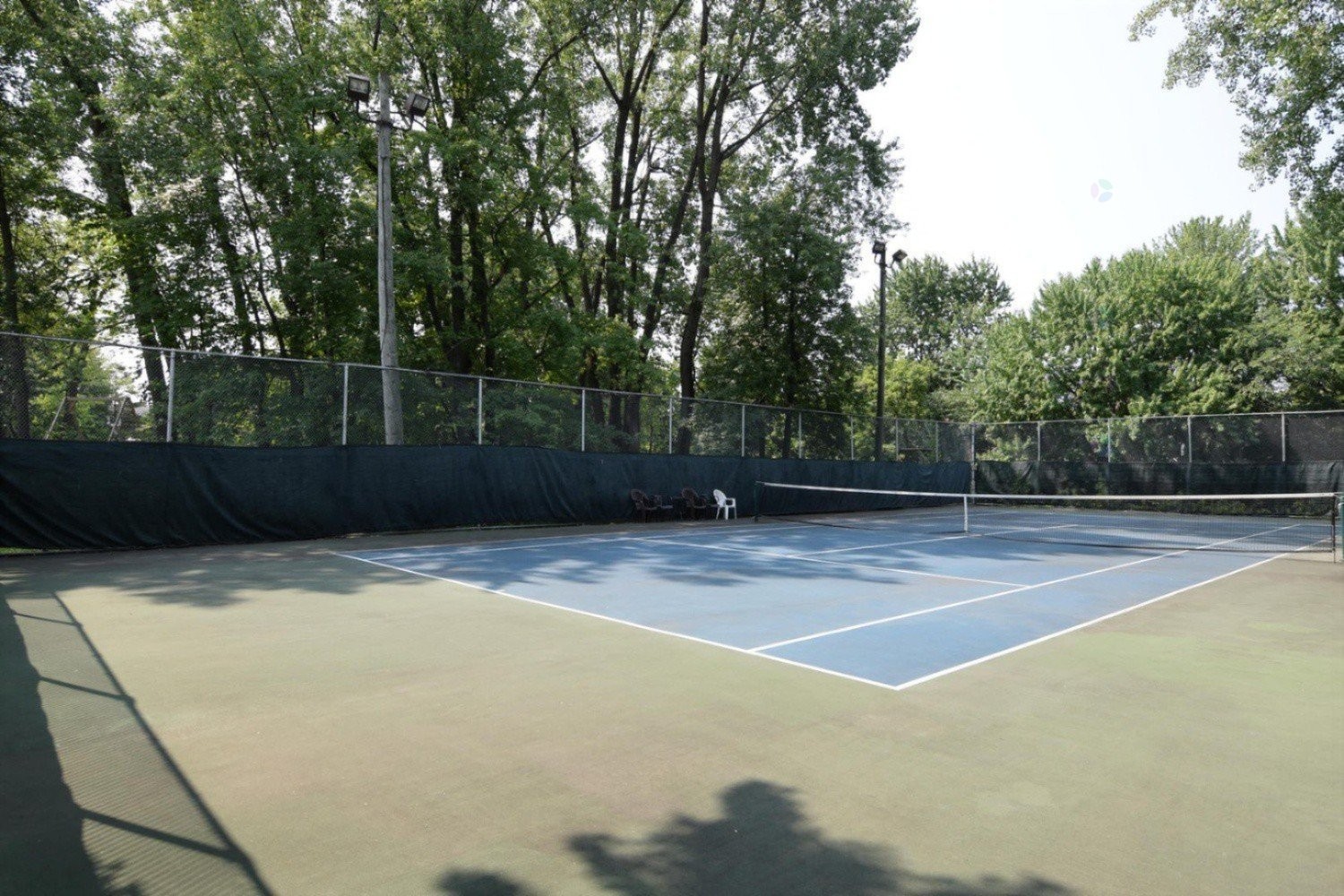 









2555


Av. du Havre-des-Îles

, 1413,
Laval (Chomedey),




QC
H7W4R4

