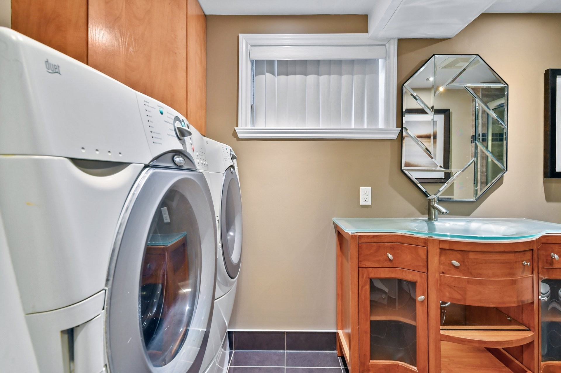 









4795


Rue de Rocbert

,
Terrebonne (Terrebonne),




QC
J6X1W9

