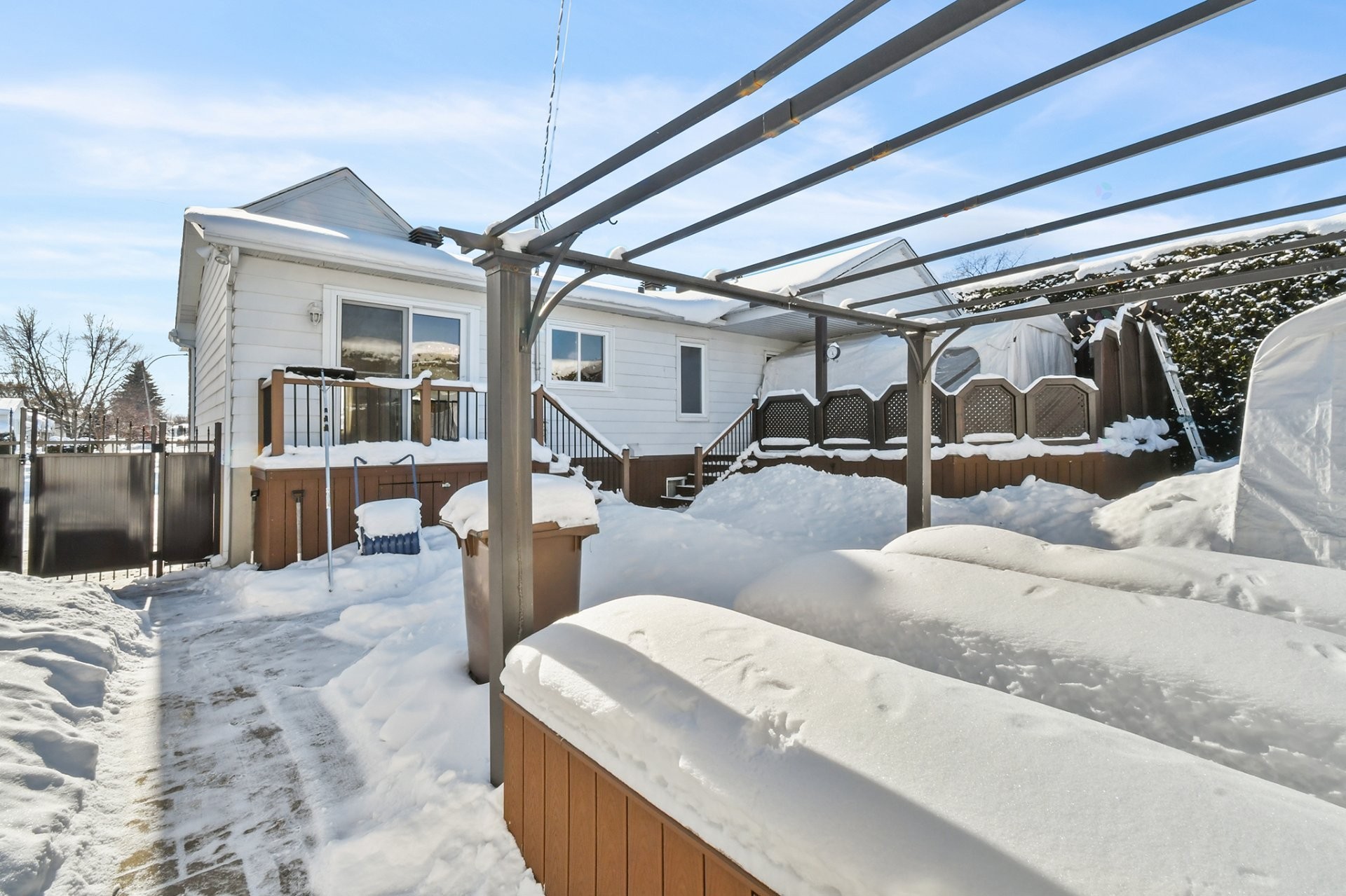 









4795


Rue de Rocbert

,
Terrebonne (Terrebonne),




QC
J6X1W9

