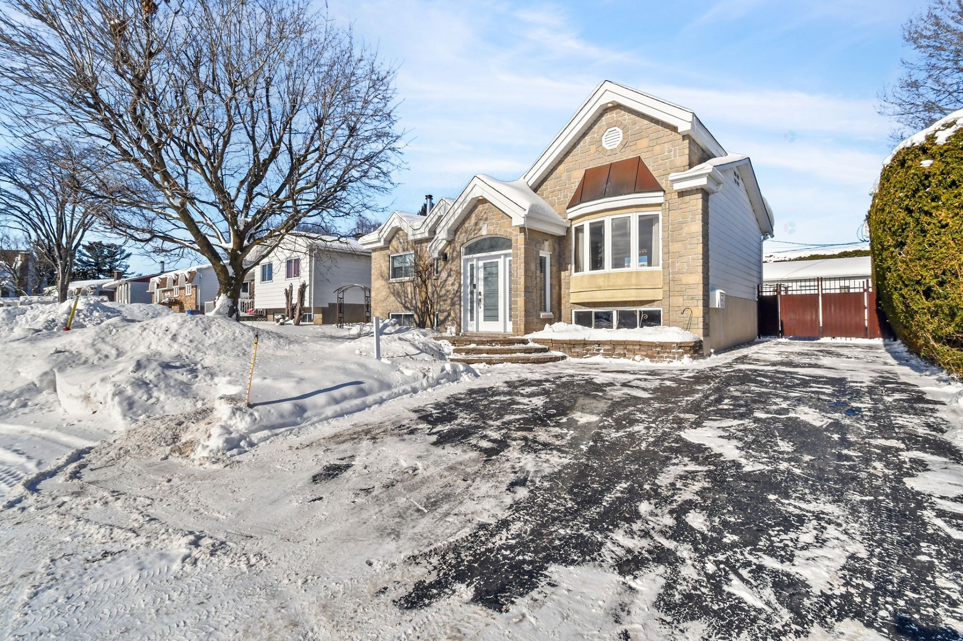 









4795


Rue de Rocbert

,
Terrebonne (Terrebonne),




QC
J6X1W9

