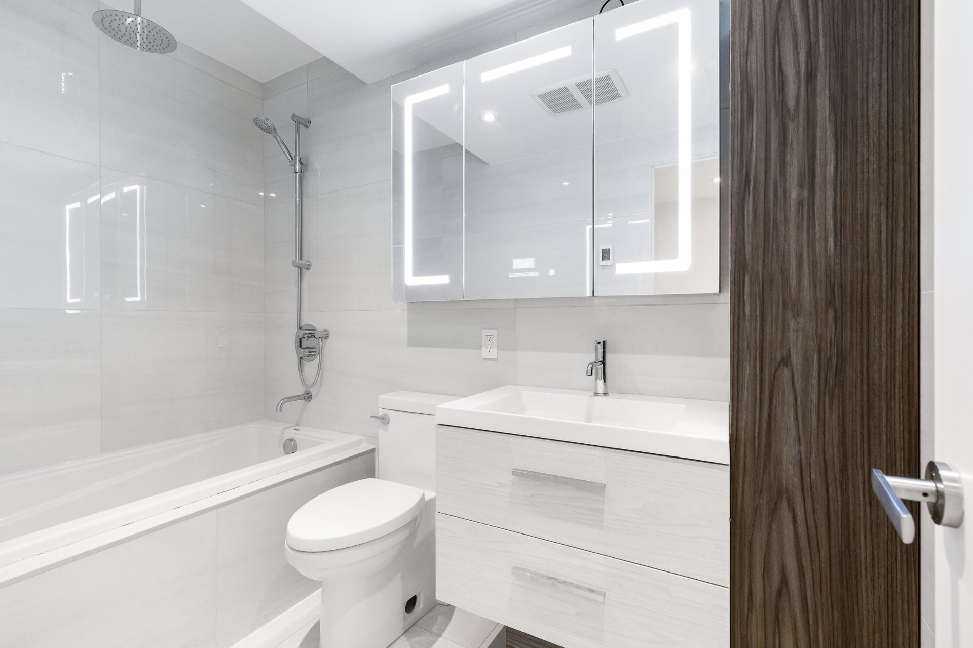 









6585


Rue Garnier

, 2,
Montréal (Rosemont/La Petite-Patrie),




QC
H2G3A2

