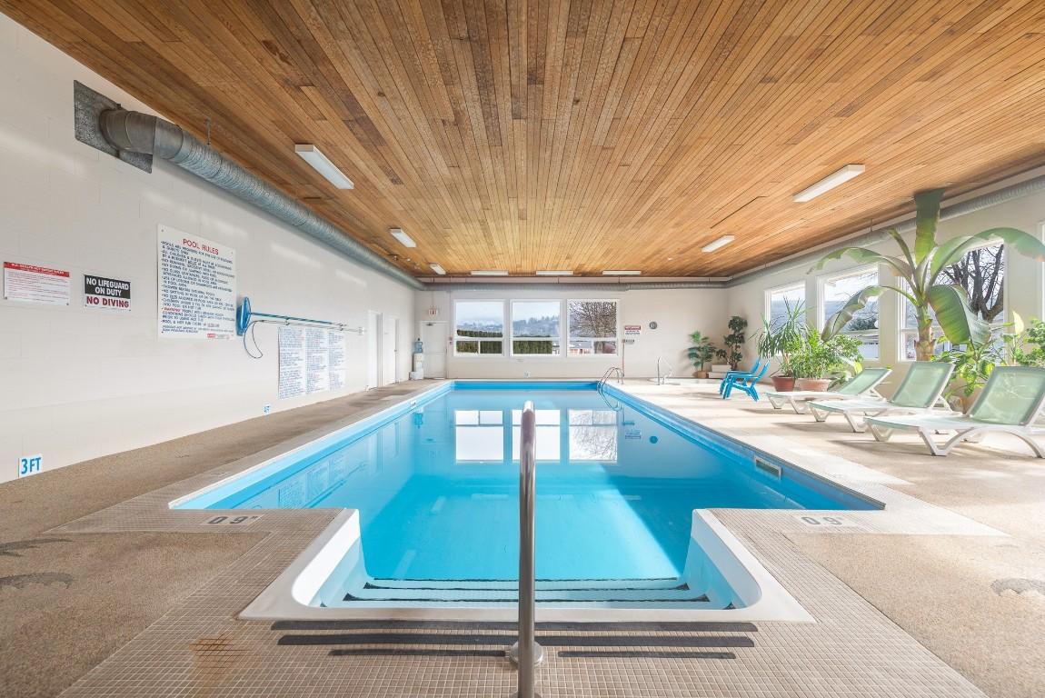 









833


8

Avenue,
Vernon,




BC
V1H 1Z1

