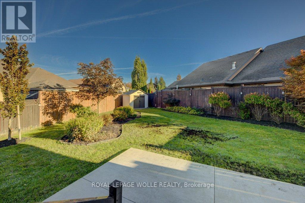 












6379 CHRISTOPHER CRESCENT

,
Niagara Falls,




Ontario
L2H0B3

