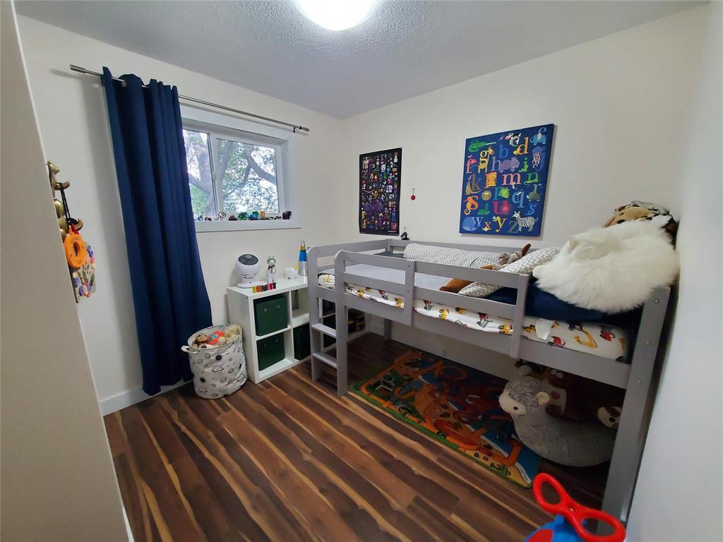 












90 Pierson Drive

,
Tyndall,




Manitoba
R0E2B0

