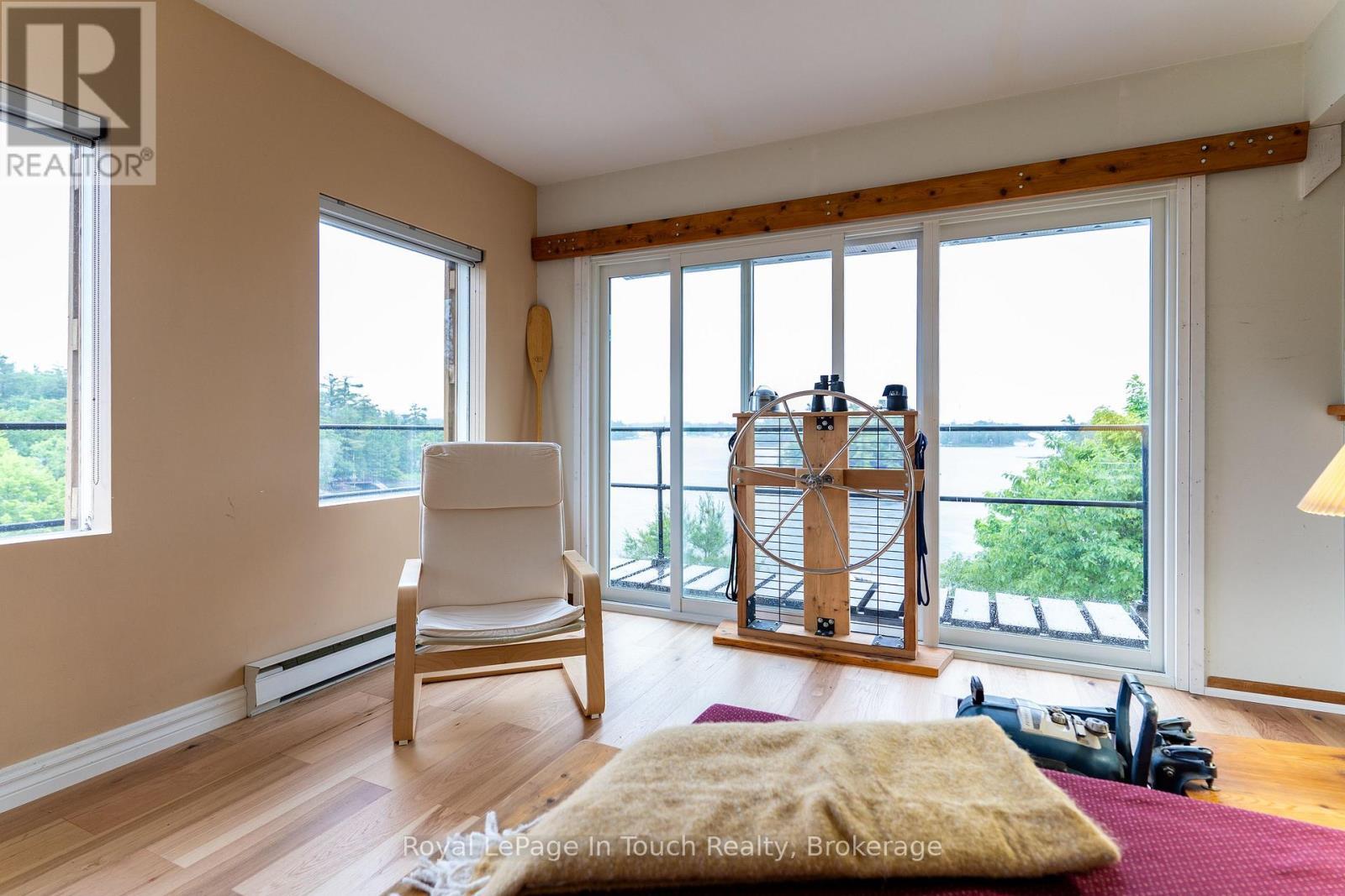 












1878 ISLAND 1040

,
Georgian Bay (Baxter),




Ontario
P0E1E0

