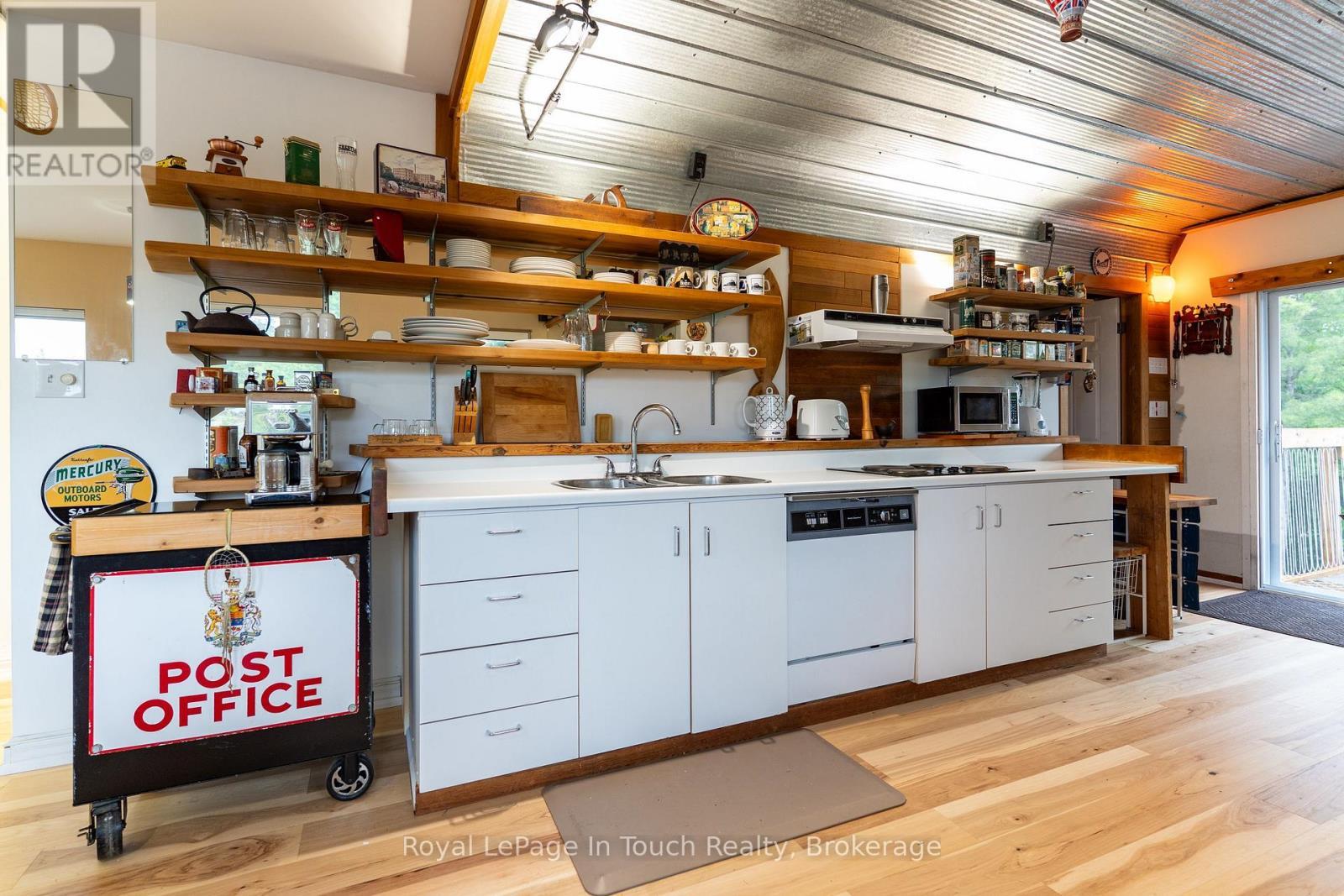 












1878 ISLAND 1040

,
Georgian Bay (Baxter),




Ontario
P0E1E0

