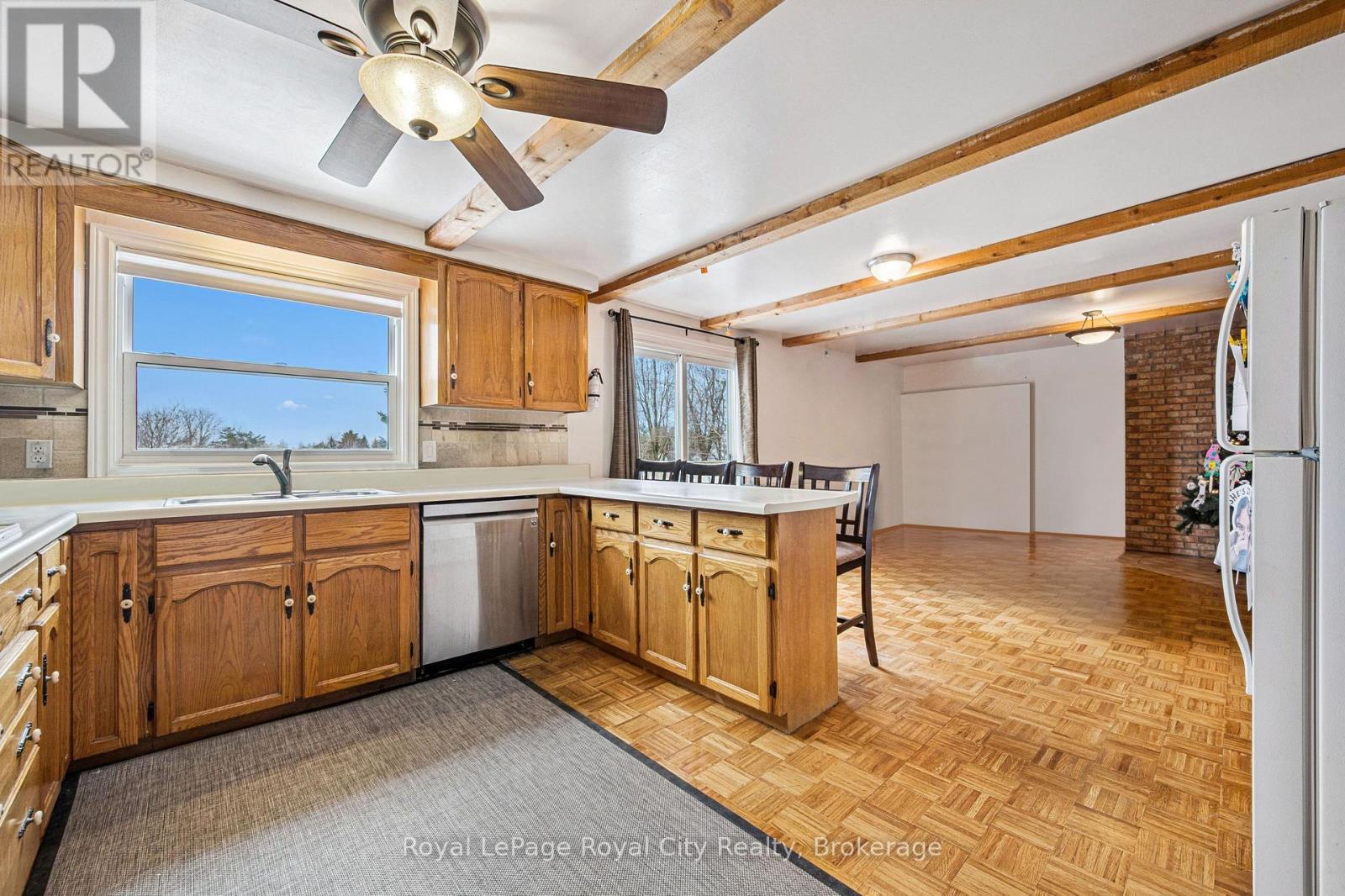 












361 IRONWOOD ROAD

,
Guelph (Kortright West),




Ontario
N1G3P2

