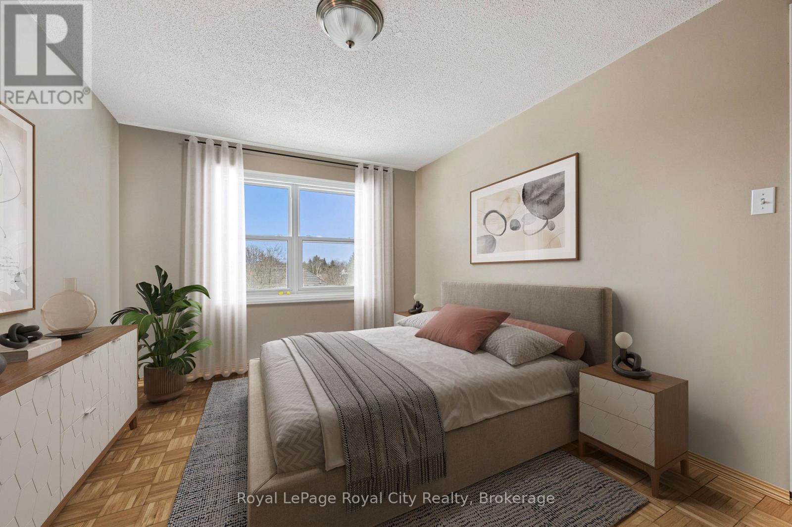 












361 IRONWOOD ROAD

,
Guelph (Kortright West),




Ontario
N1G3P2

