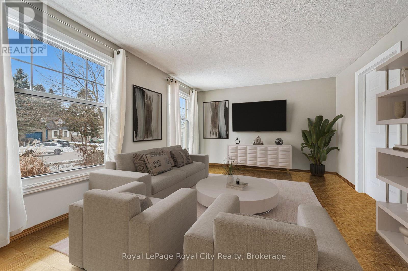 












361 IRONWOOD ROAD

,
Guelph (Kortright West),




Ontario
N1G3P2

