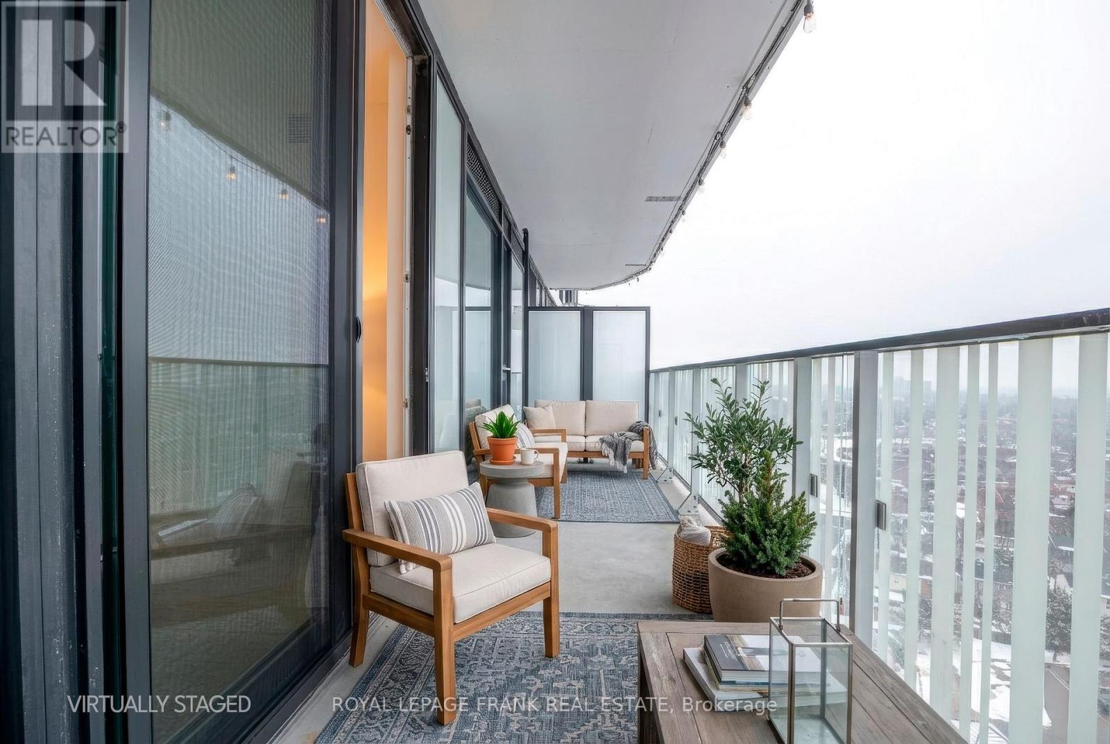 












1213 - 1 FAIRVIEW ROAD

,
Mississauga (Mississauga Valleys),




Ontario
L5A4C6

