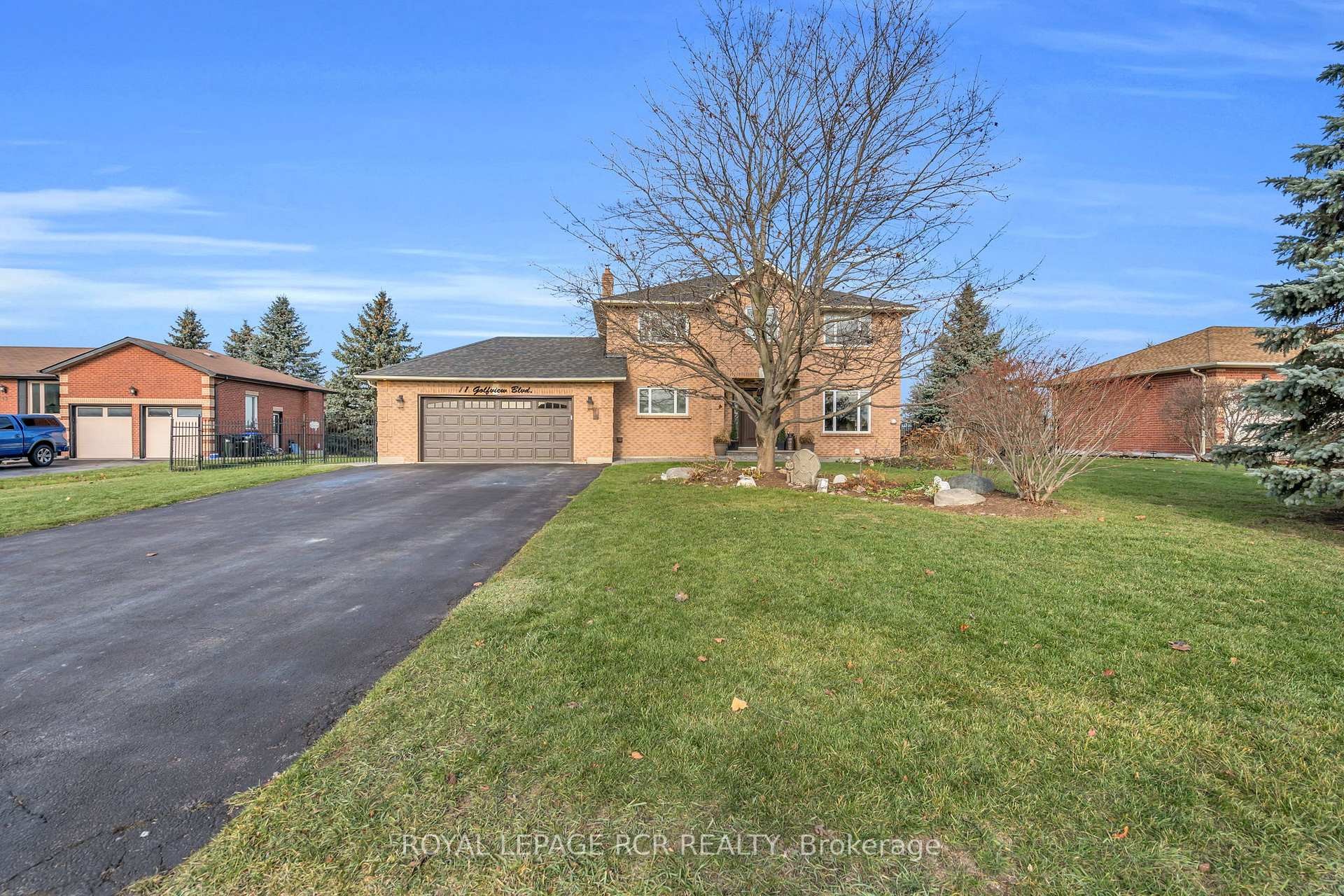 









11


Golfview

Boulevard,
Bradford West Gwillimbury,




ON
L3Z 3Z1

