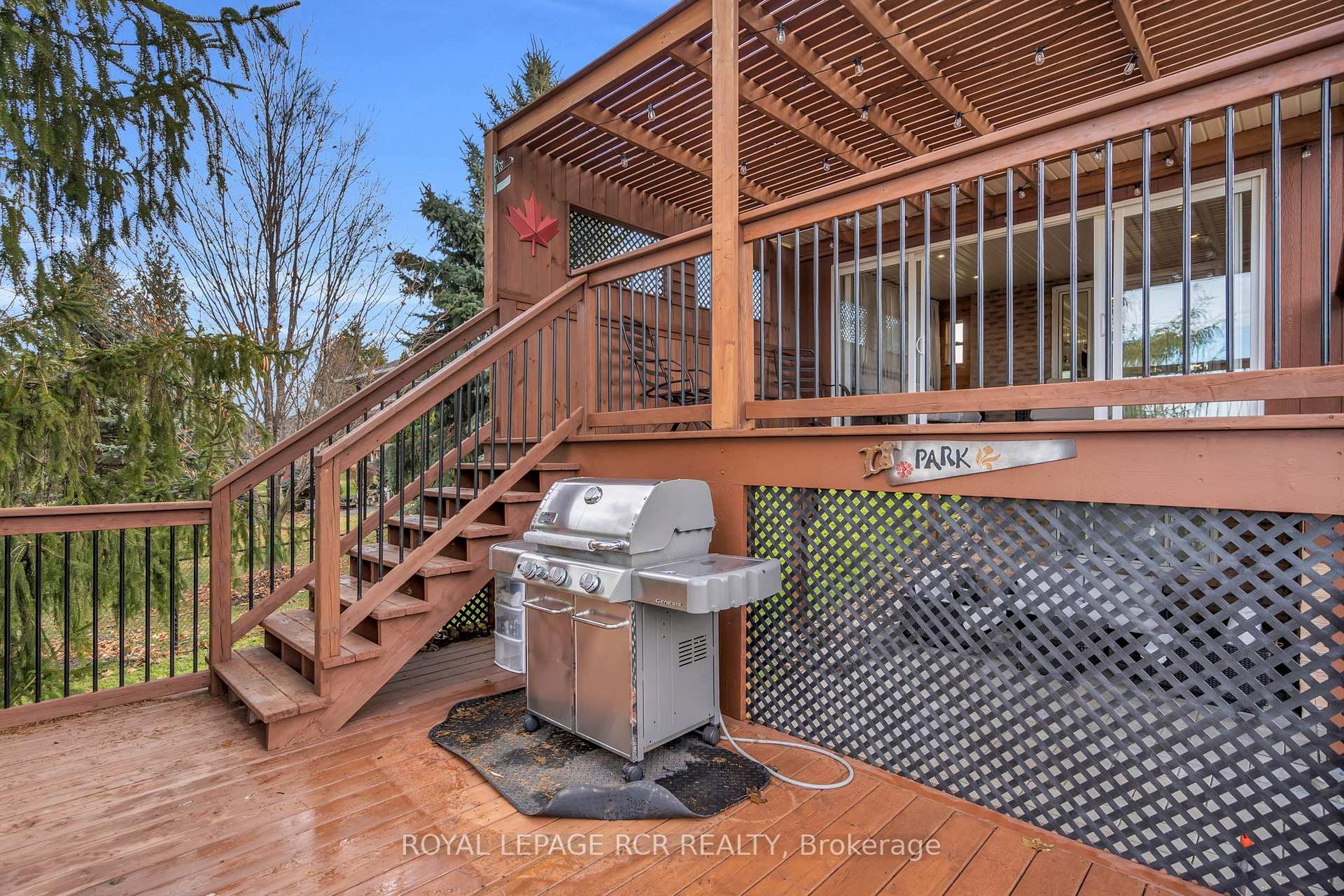 









11


Golfview

Boulevard,
Bradford West Gwillimbury,




ON
L3Z 3Z1

