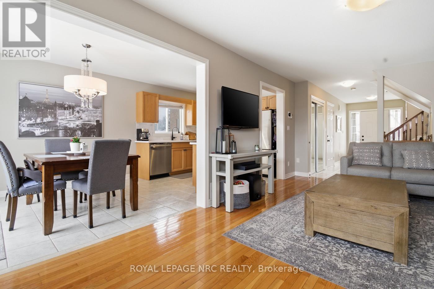 












5245 WHITE DOVE PARKWAY

,
Niagara Falls (Ascot),




Ontario
L2H3M5

