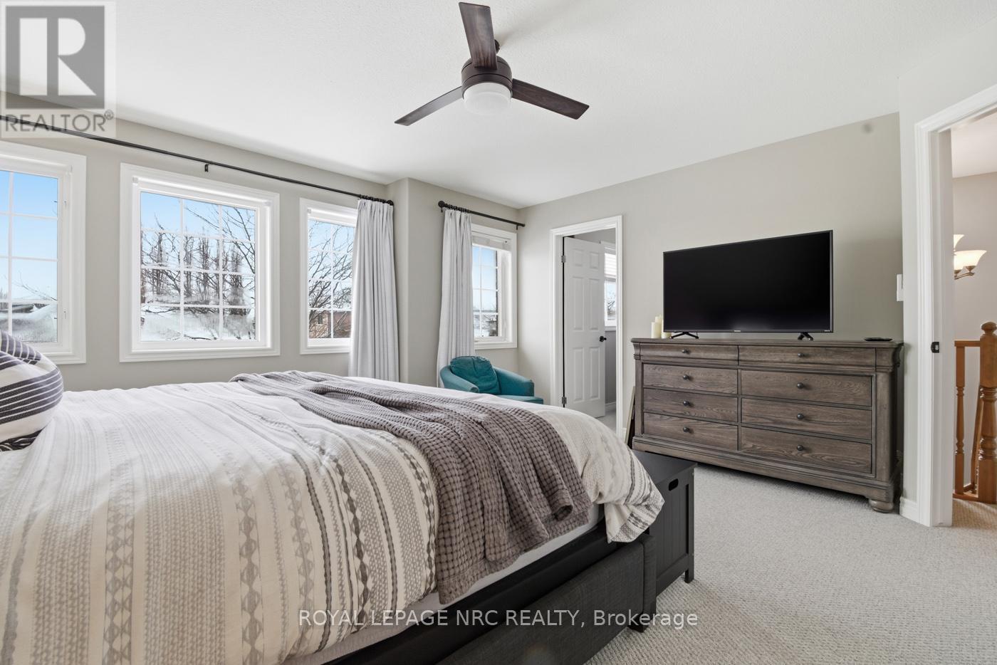 












5245 WHITE DOVE PARKWAY

,
Niagara Falls (Ascot),




Ontario
L2H3M5

