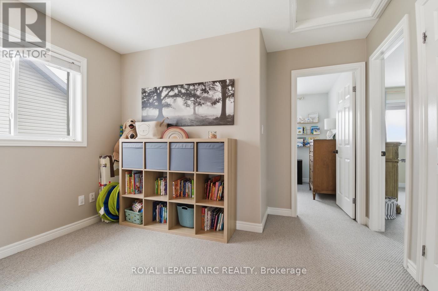 












5245 WHITE DOVE PARKWAY

,
Niagara Falls (Ascot),




Ontario
L2H3M5

