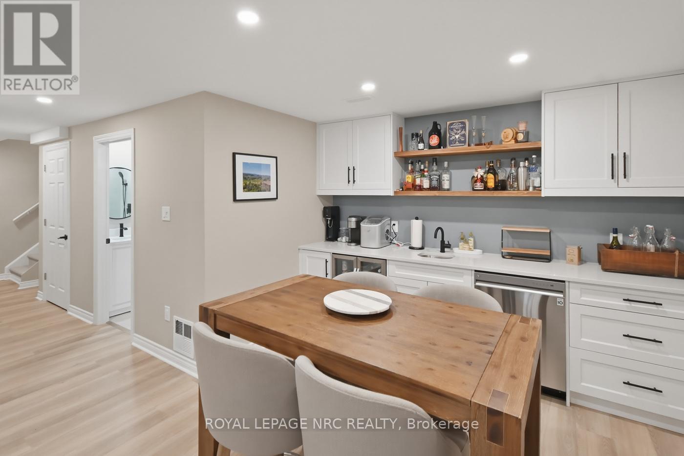 












5245 WHITE DOVE PARKWAY

,
Niagara Falls (Ascot),




Ontario
L2H3M5

