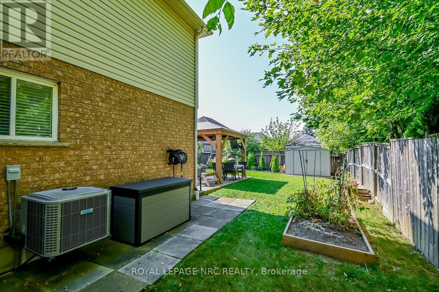 












5245 WHITE DOVE PARKWAY

,
Niagara Falls (Ascot),




Ontario
L2H3M5

