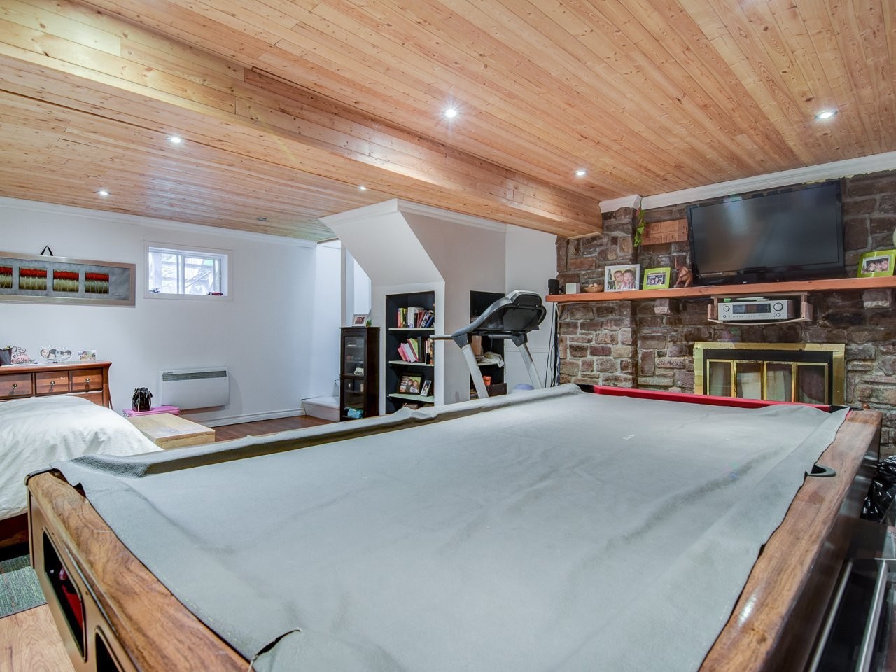 









257


Rue Albert

,
Châteauguay,




QC
J6K2K5

