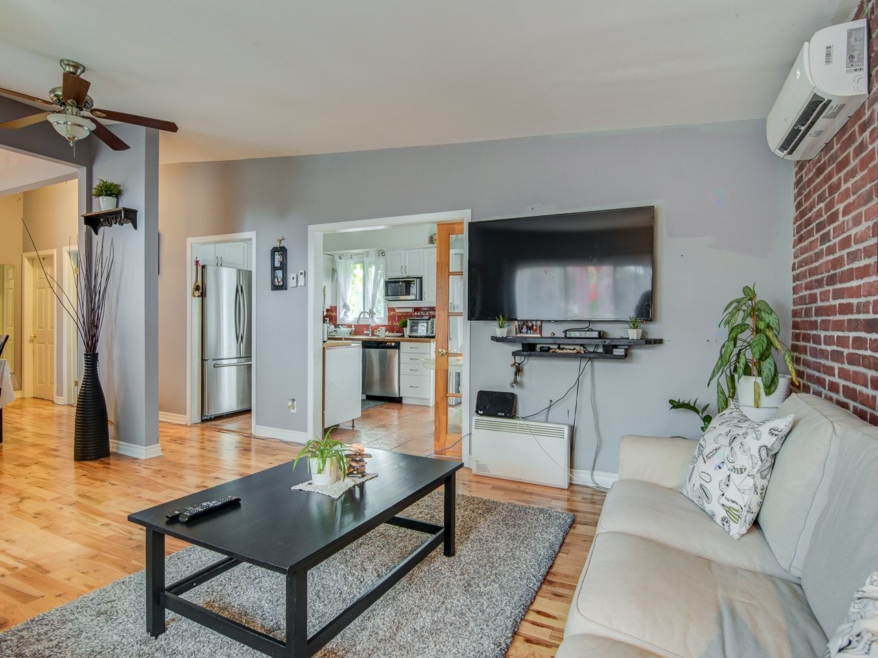 









257


Rue Albert

,
Châteauguay,




QC
J6K2K5

