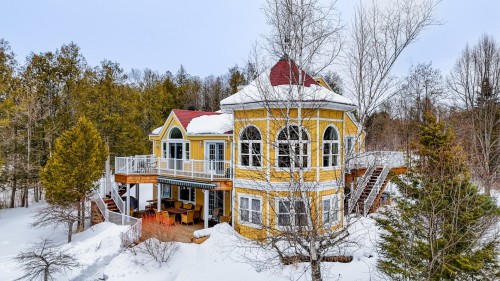 Featured Listing Photo 