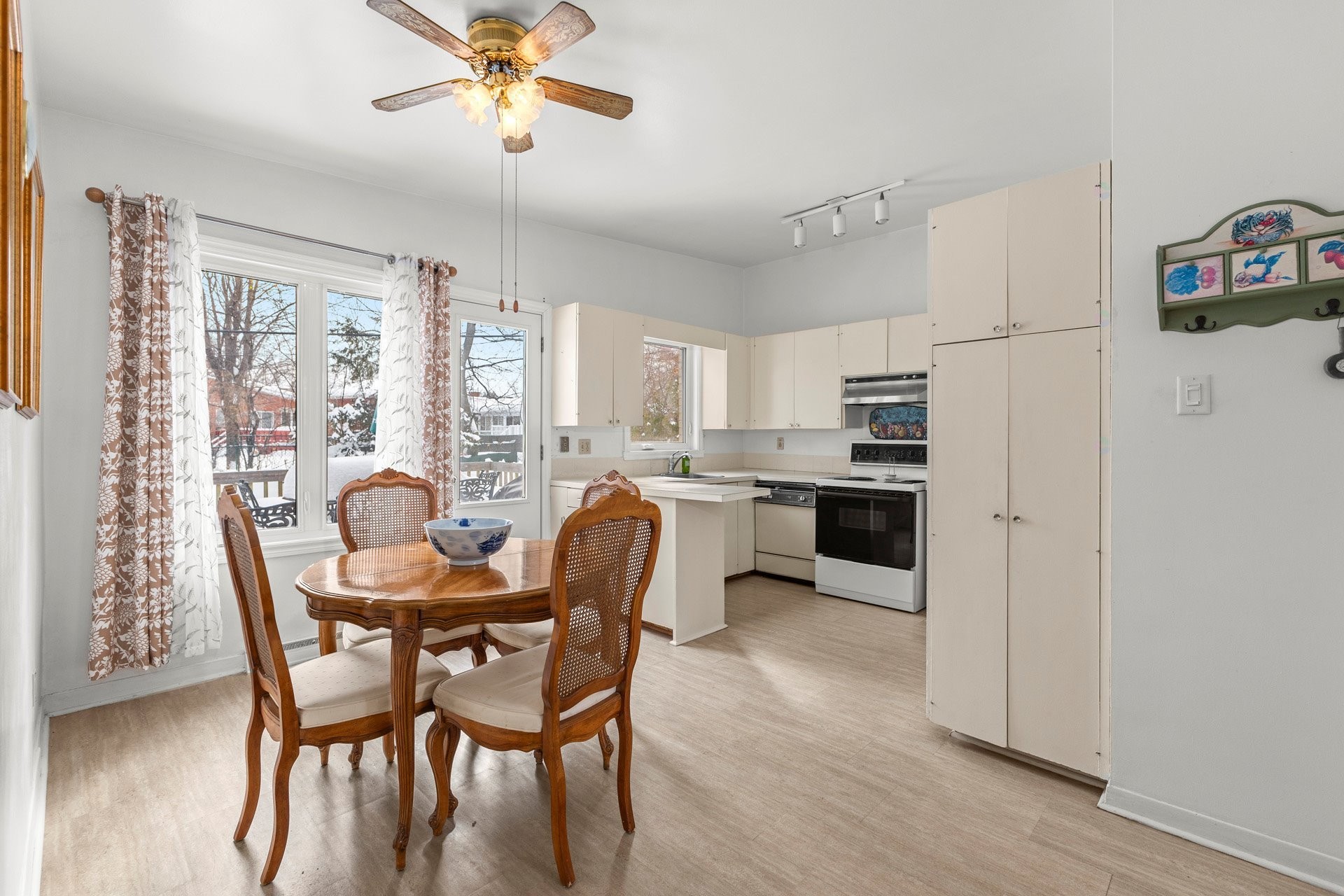 









109


Rue du Général-Brock

,
Montréal (Pierrefonds-Roxboro),




QC
H8Y1H9

