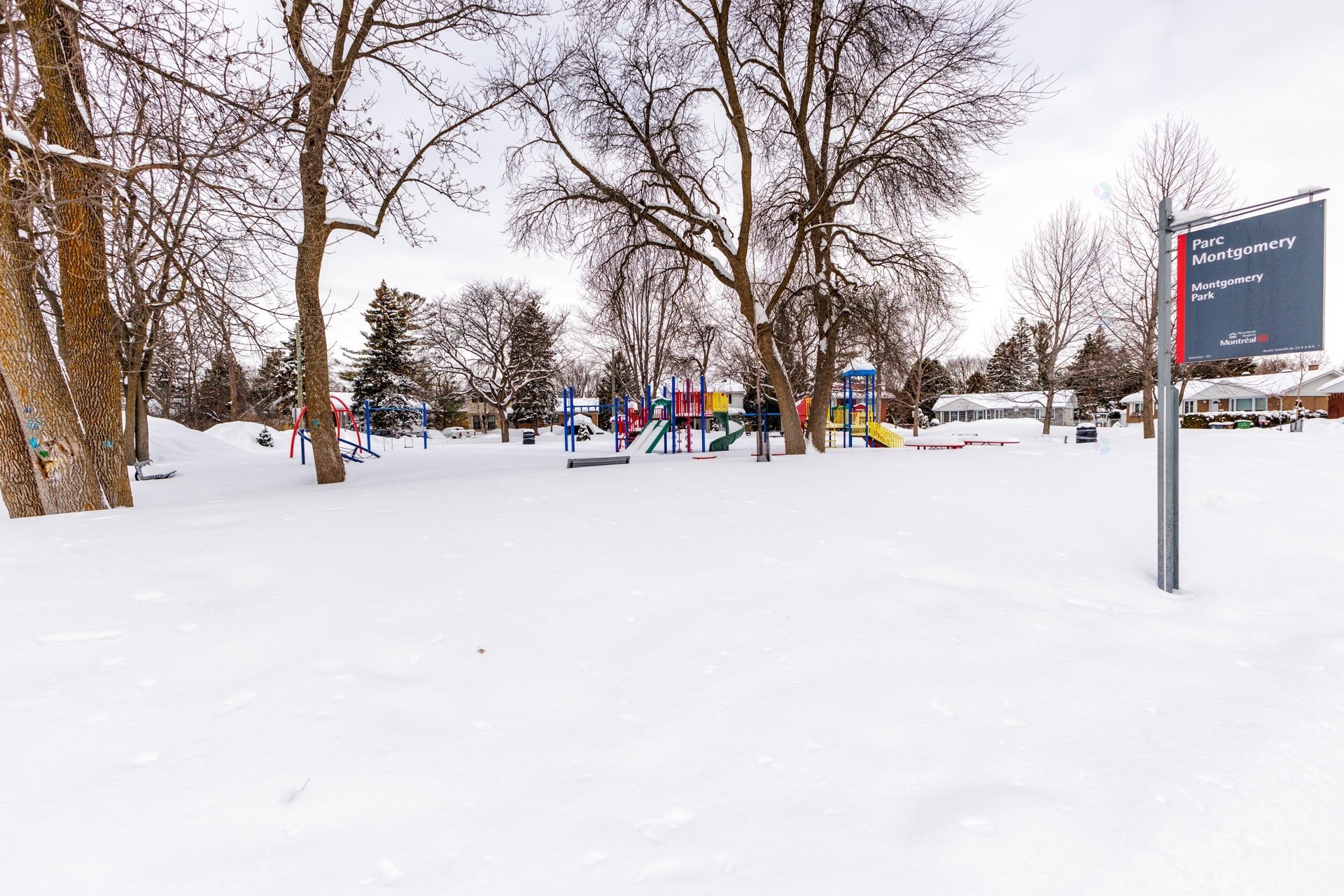 









109


Rue du Général-Brock

,
Montréal (Pierrefonds-Roxboro),




QC
H8Y1H9

