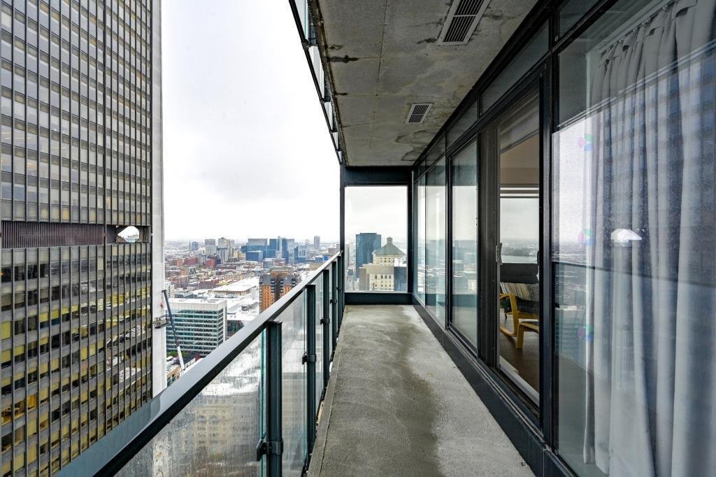 









720


Rue St-Jacques

, 3802,
Montréal (Ville-Marie),




QC
H2Y2H6

