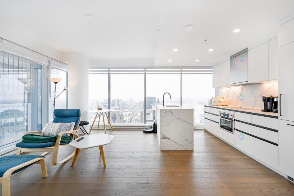 









720


Rue St-Jacques

, 3802,
Montréal (Ville-Marie),




QC
H2Y2H6

