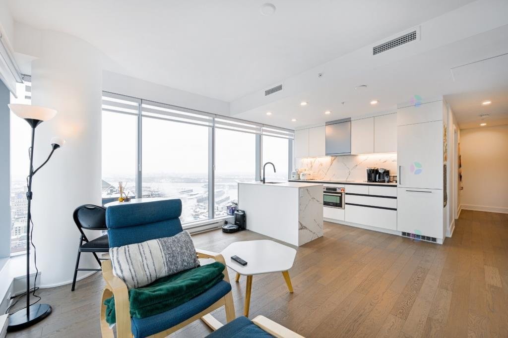 









720


Rue St-Jacques

, 3802,
Montréal (Ville-Marie),




QC
H2Y2H6

