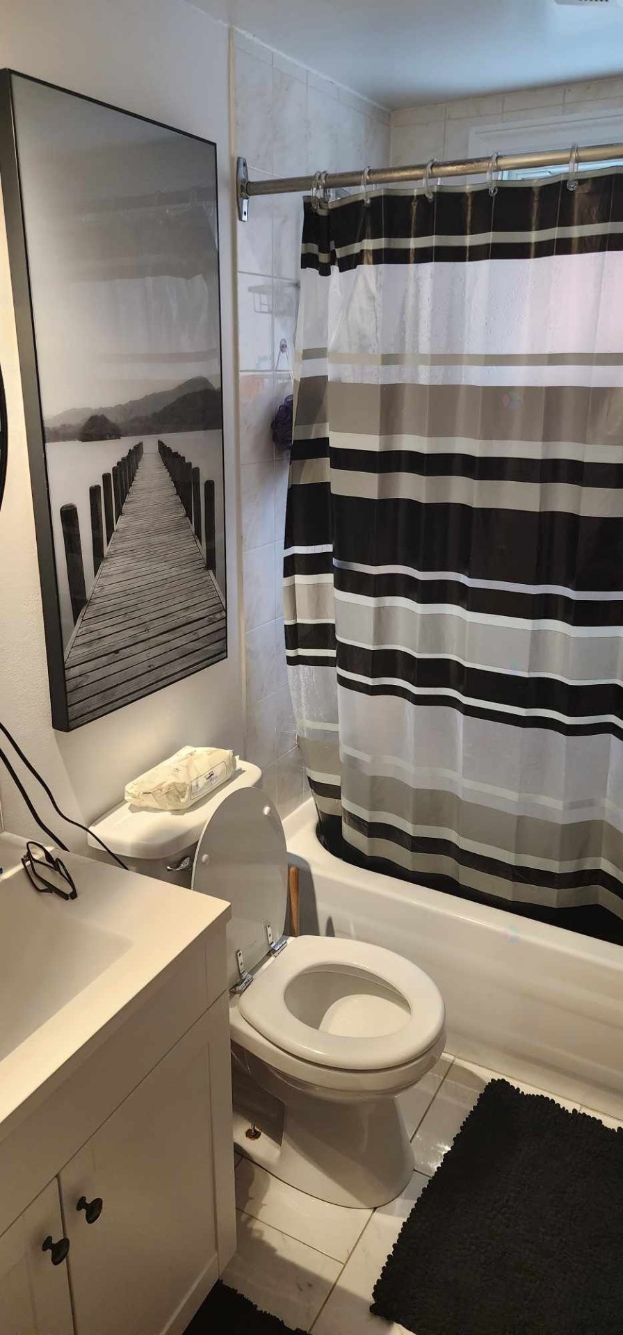 









579


15e Avenue

,
Montréal (LaSalle),




QC
H8P2S1

