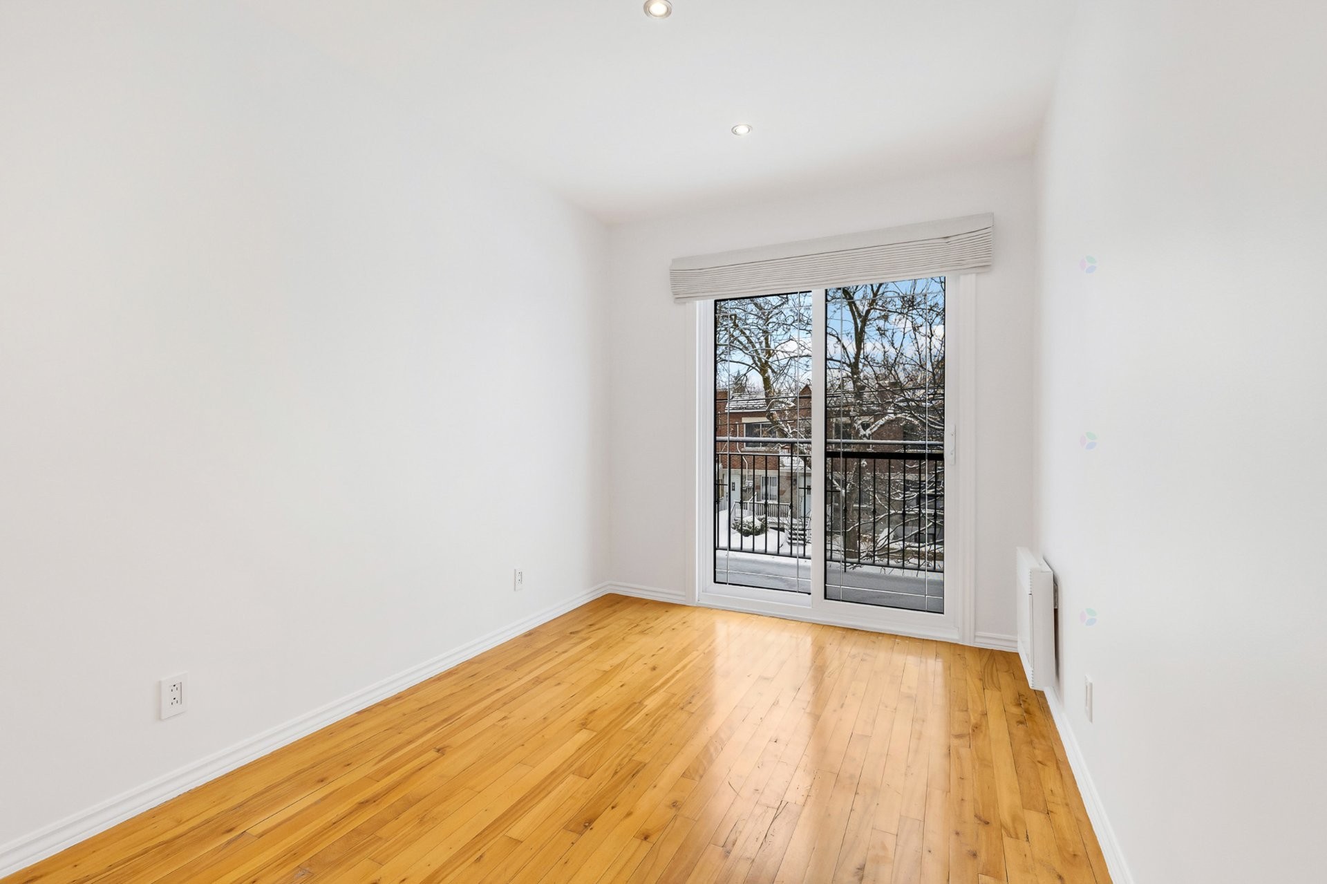 









6585


Rue Garnier

, 3,
Montréal (Rosemont/La Petite-Patrie),




QC
H2G3A2


