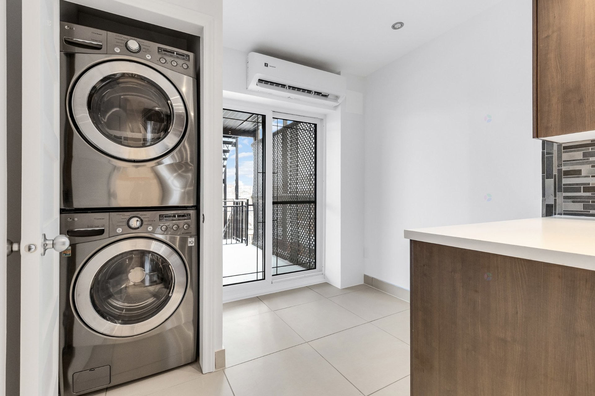 









6585


Rue Garnier

, 3,
Montréal (Rosemont/La Petite-Patrie),




QC
H2G3A2

