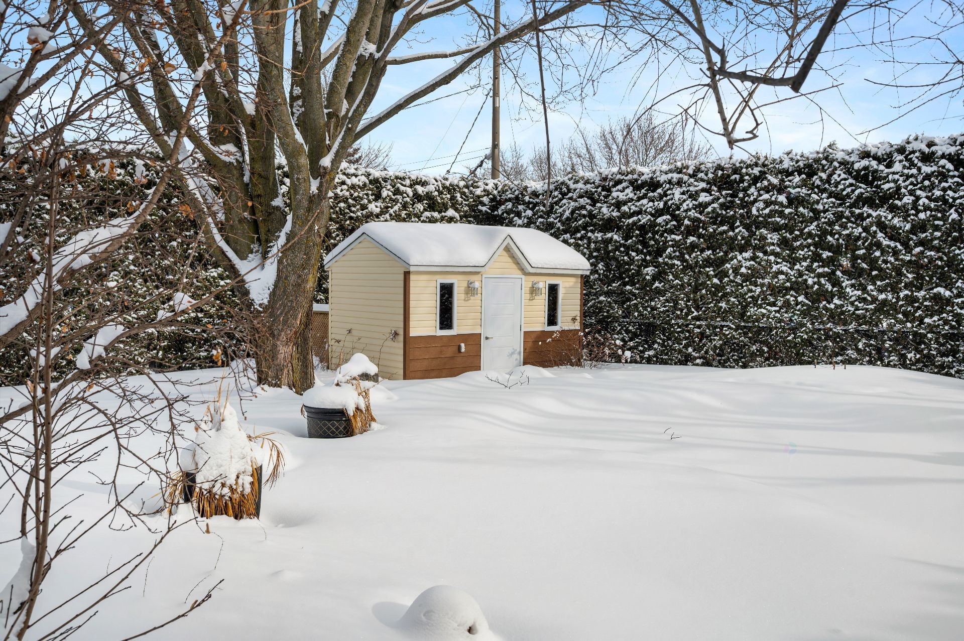 









110


Rue Therrien

,
Saint-Mathieu-de-Beloeil,




QC
J3G0E8

