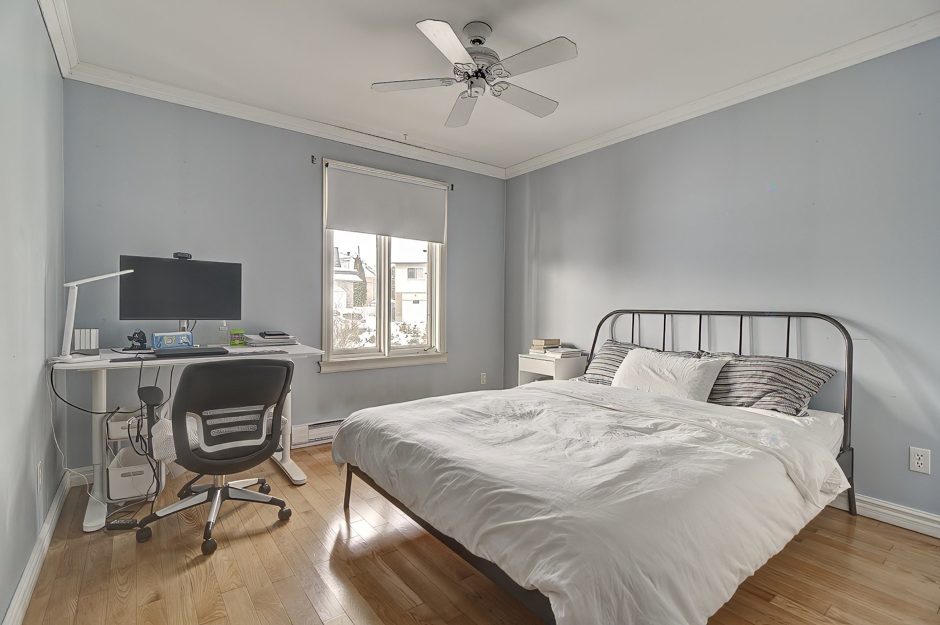 









1825


Rue Nancy

,
Brossard,




QC
J4Y2M4

