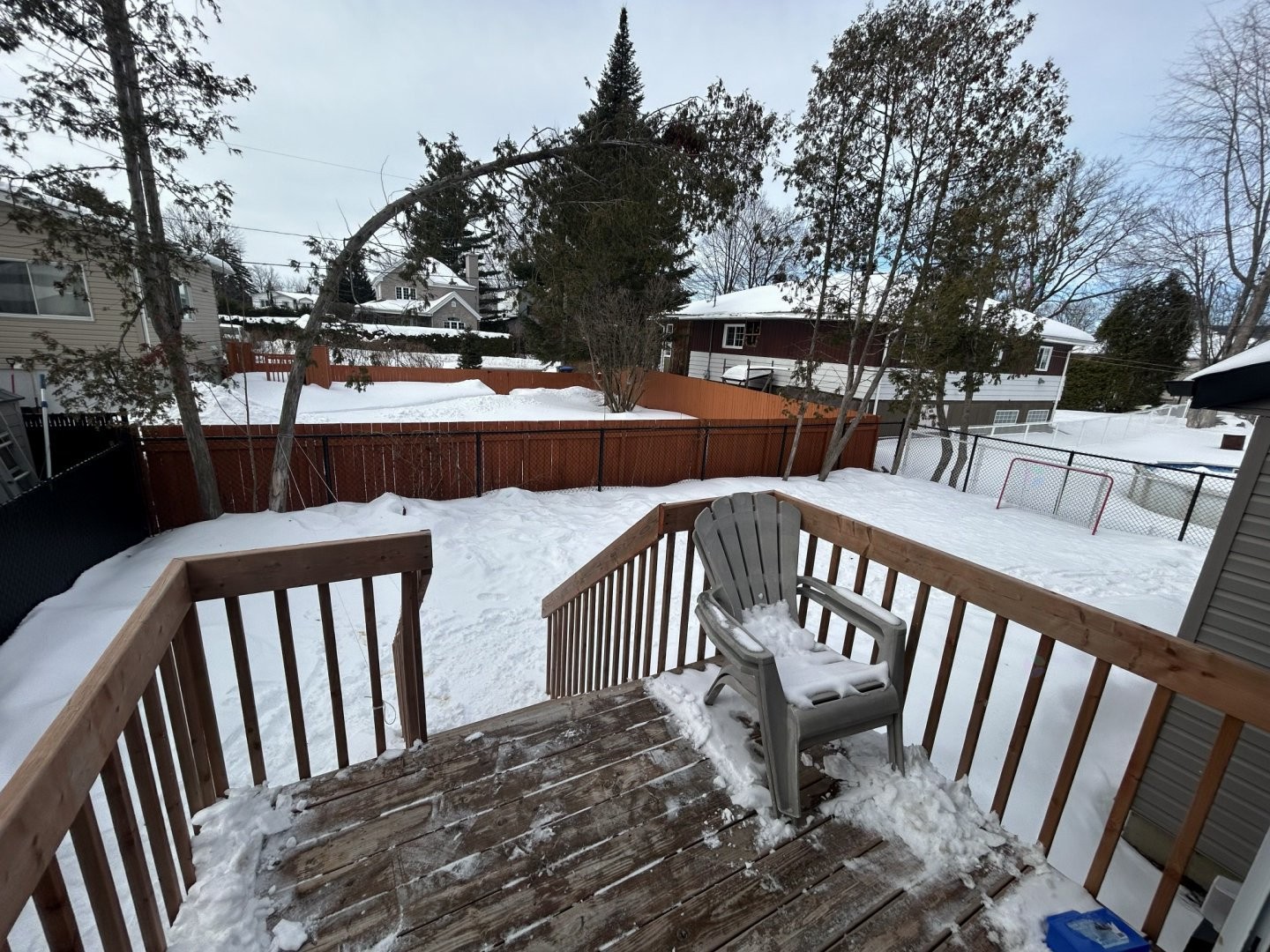 









58

 - 58A


11e Avenue

,
Sainte-Marthe-sur-le-Lac,




QC
J0N1P0

