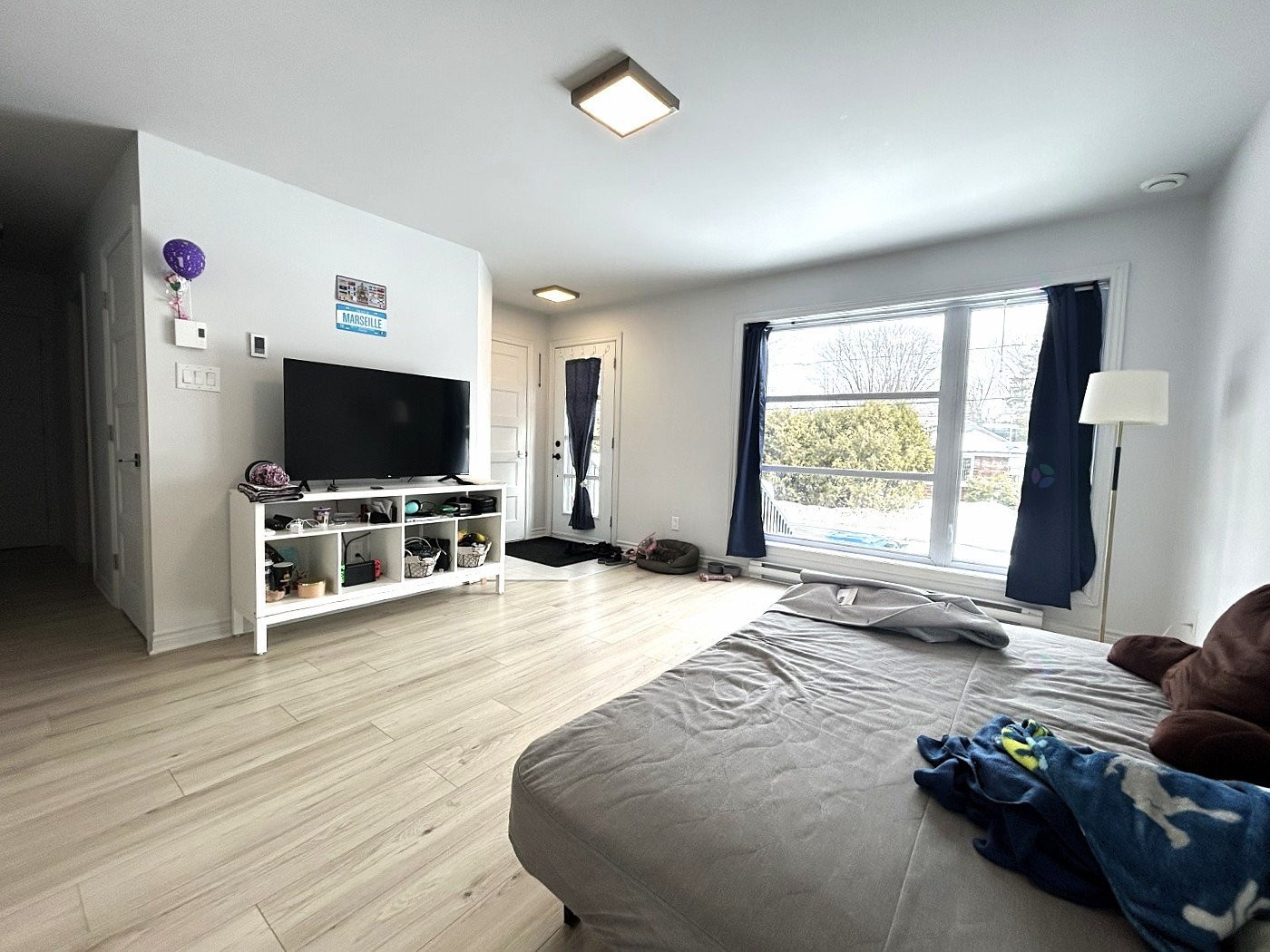 









58

 - 58A


11e Avenue

,
Sainte-Marthe-sur-le-Lac,




QC
J0N1P0

