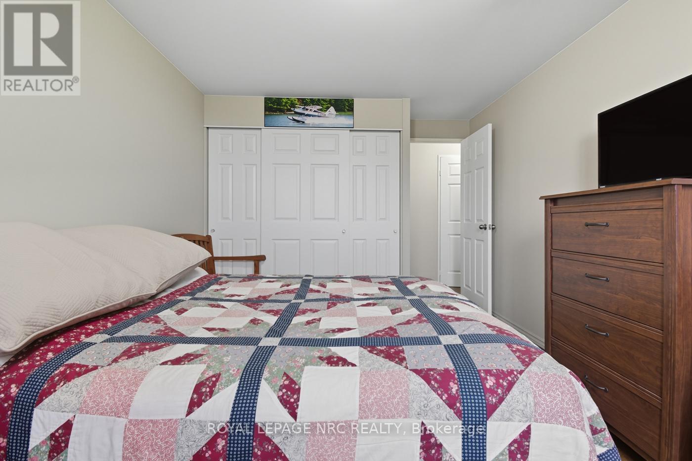 












505 - 264 GRANTHAM AVENUE

,
St. Catharines (Carlton/Bunting),




Ontario
L2M5B5

