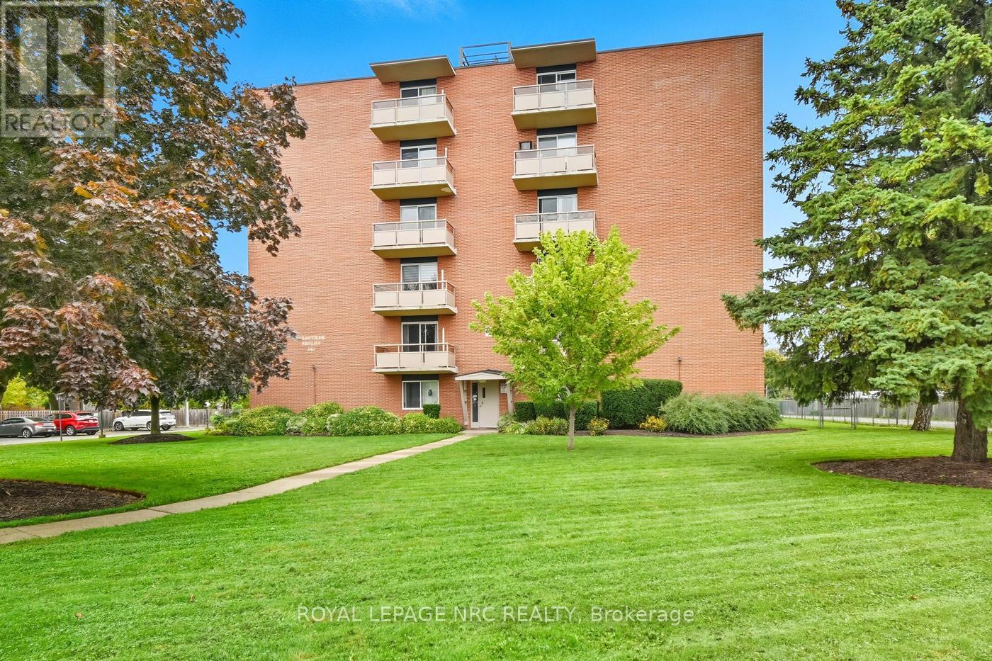 












505 - 264 GRANTHAM AVENUE

,
St. Catharines (Carlton/Bunting),




Ontario
L2M5B5

