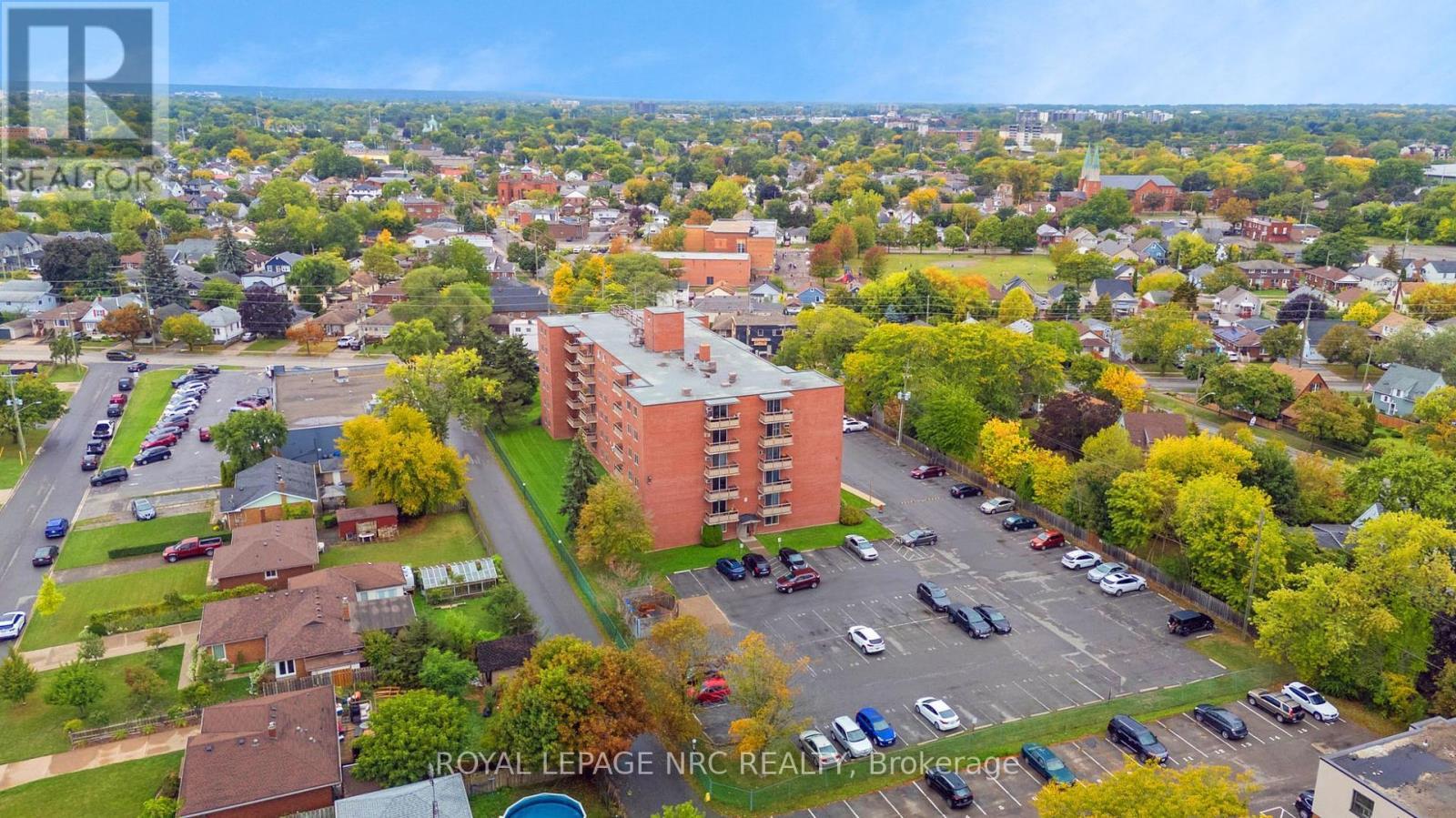 












505 - 264 GRANTHAM AVENUE

,
St. Catharines (Carlton/Bunting),




Ontario
L2M5B5

