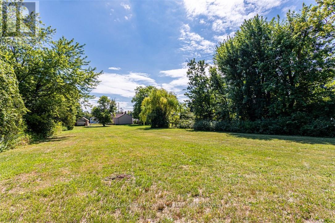 












2712 UPPER JAMES STREET

,
Hamilton,




Ontario
L0R1W0

