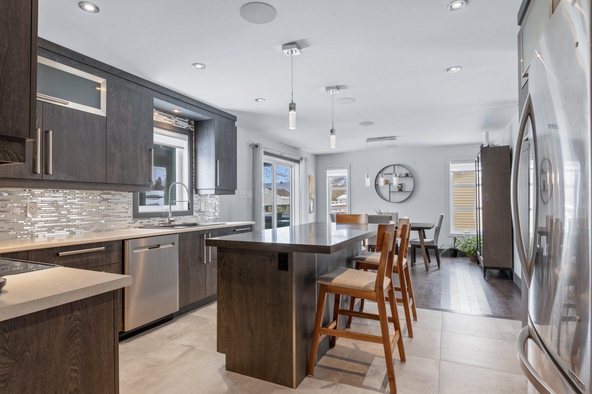 









116


Rue Gérard-Brunet

,
Saint-Jean-sur-Richelieu,




QC
J2W2B1

