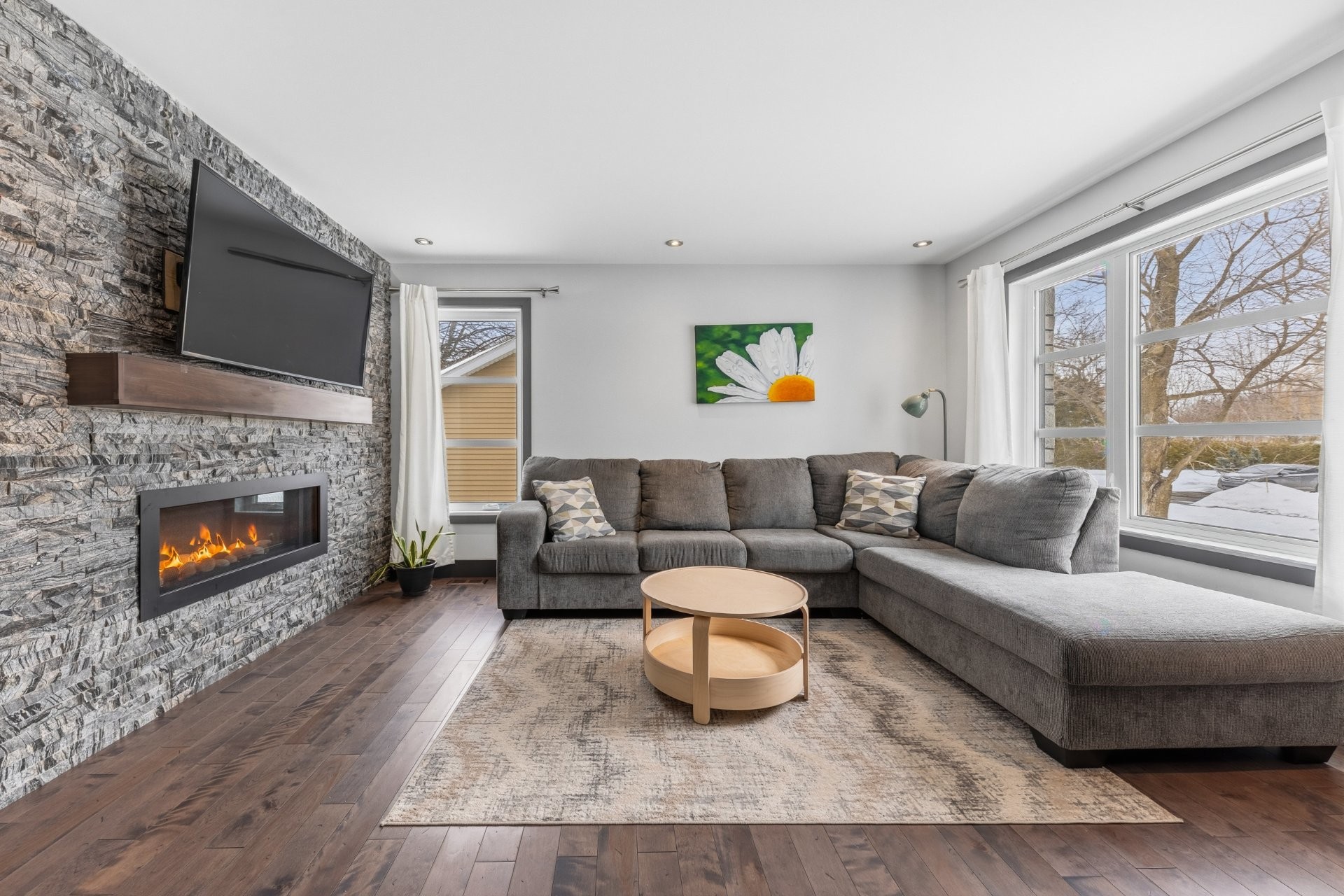 









116


Rue Gérard-Brunet

,
Saint-Jean-sur-Richelieu,




QC
J2W2B1

