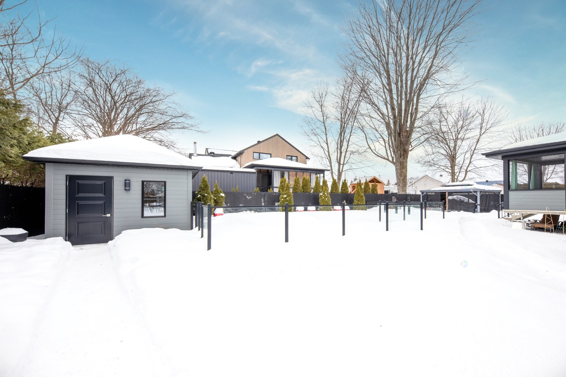 









116


Rue Gérard-Brunet

,
Saint-Jean-sur-Richelieu,




QC
J2W2B1

