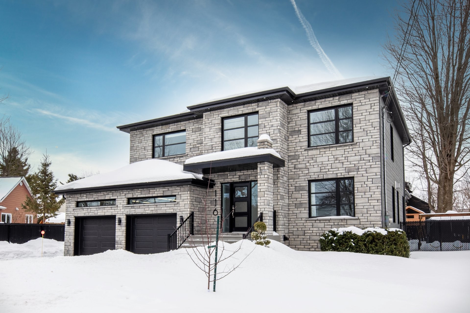 









116


Rue Gérard-Brunet

,
Saint-Jean-sur-Richelieu,




QC
J2W2B1

