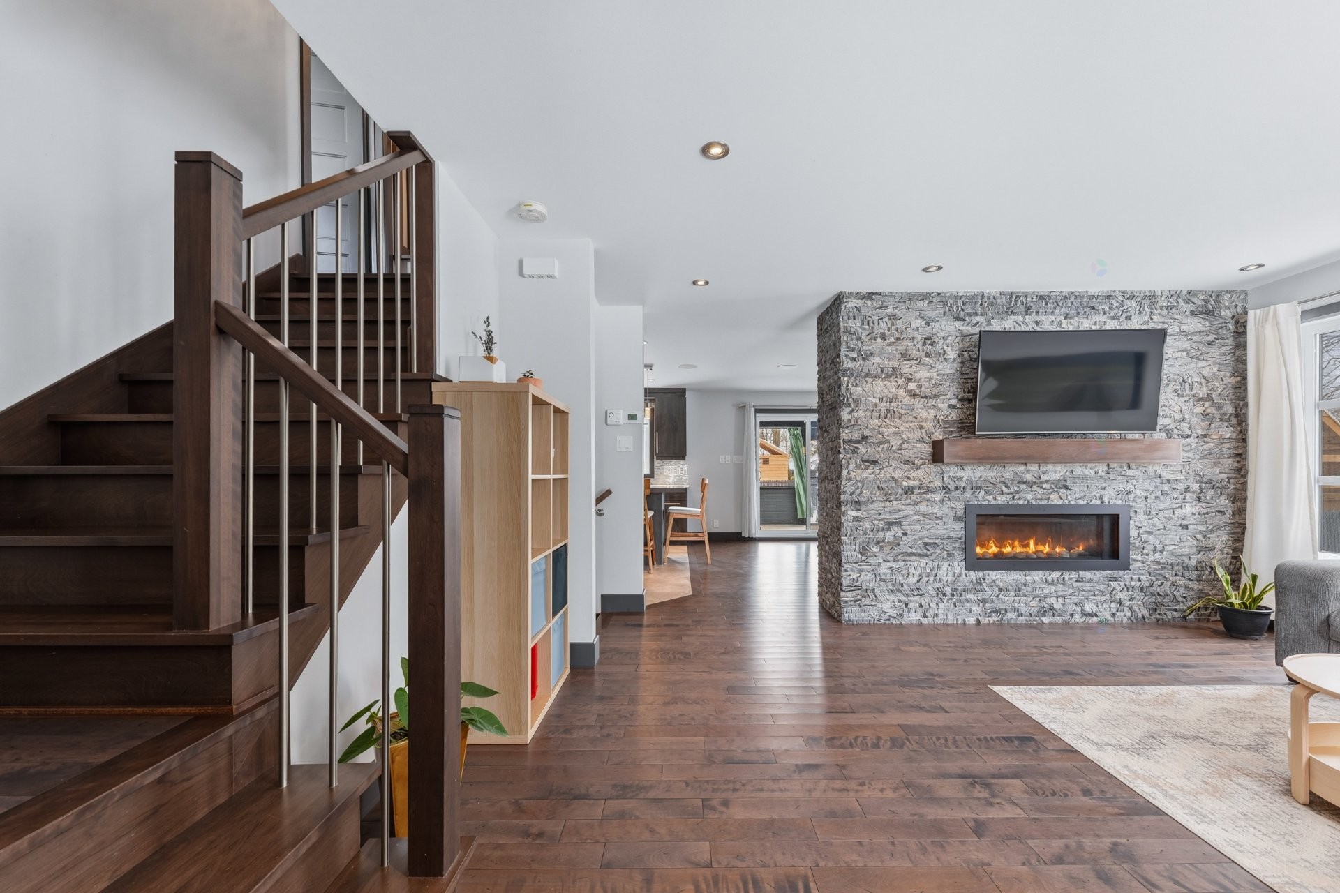 









116


Rue Gérard-Brunet

,
Saint-Jean-sur-Richelieu,




QC
J2W2B1

