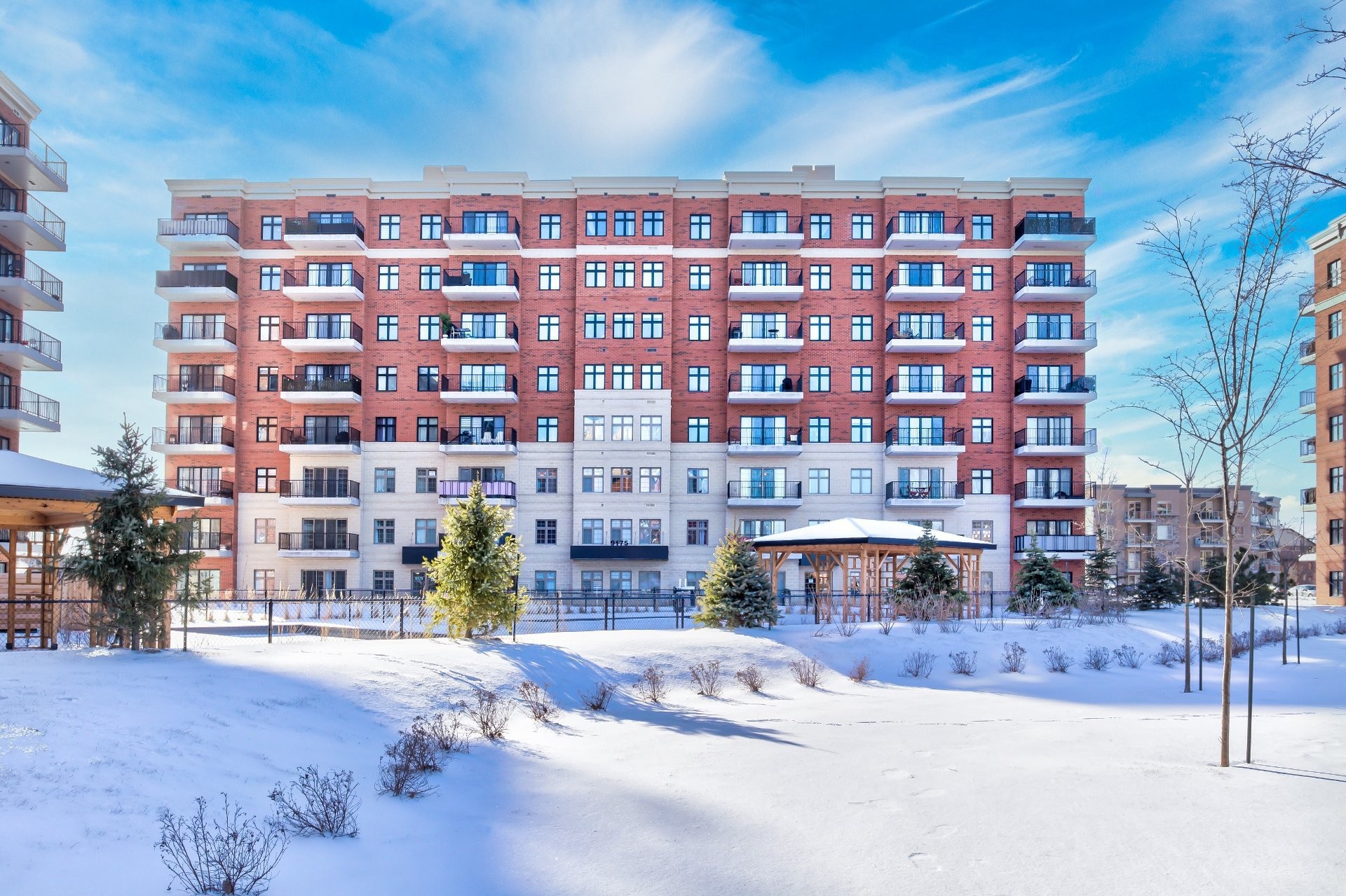 









9175


Rue Lennon

, 301,
Brossard,




QC
J4Y0S3

