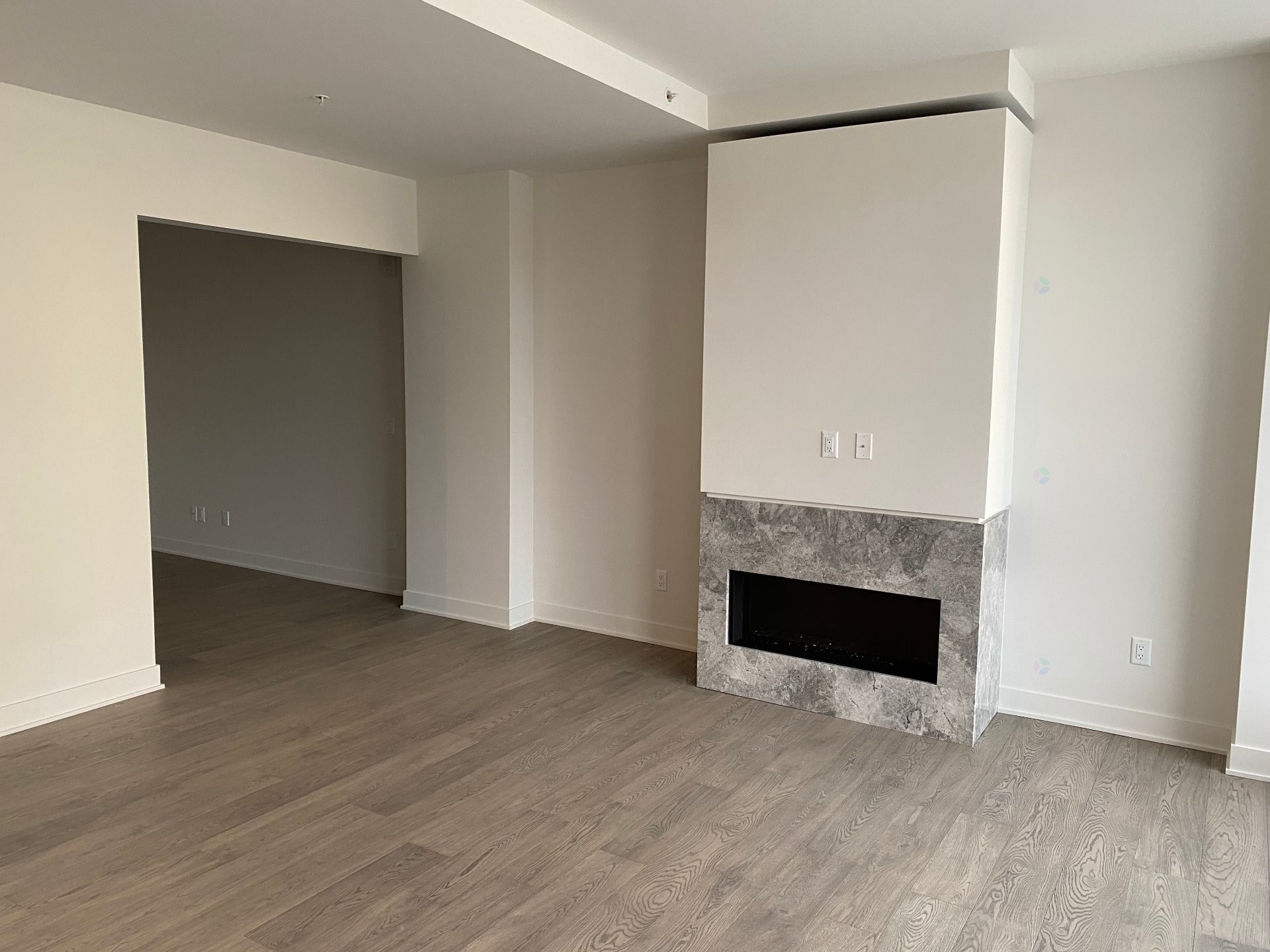 









1288


Rue St-Antoine O.

, TH5,
Montréal (Ville-Marie),




QC
H3X0C6

