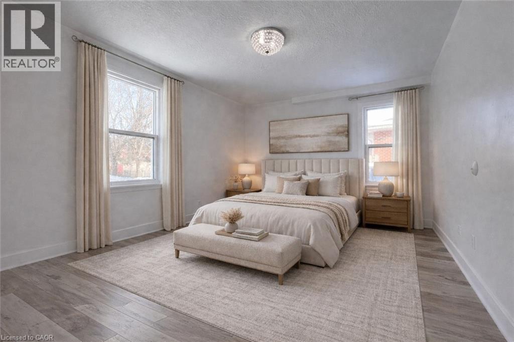 












168 FIFTH Avenue Unit# 1

,
Kitchener,




Ontario
N2C1P7

